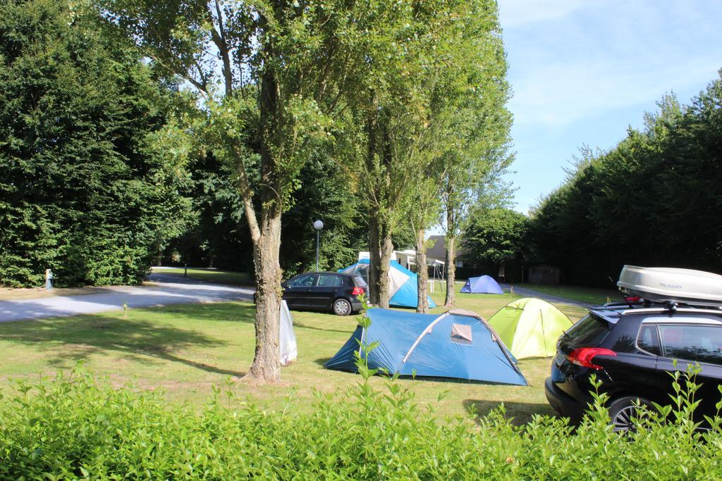 Camping Le Clos De Balleroy Luaran gambar