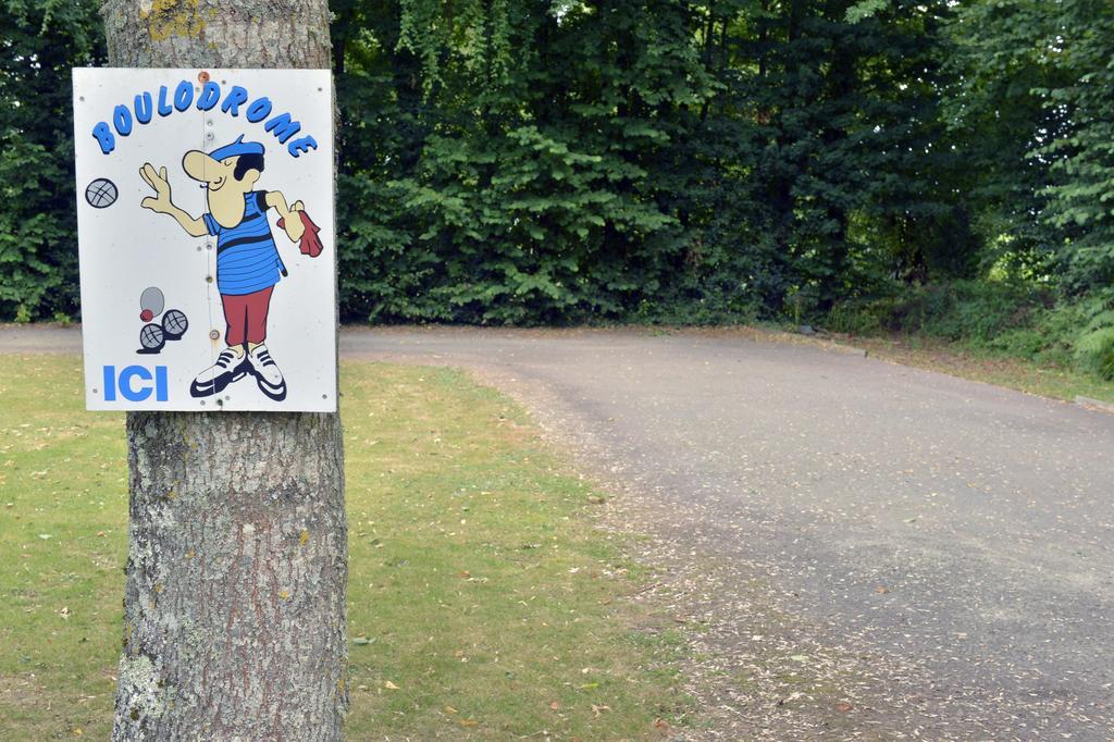 Camping Le Clos De Balleroy Luaran gambar
